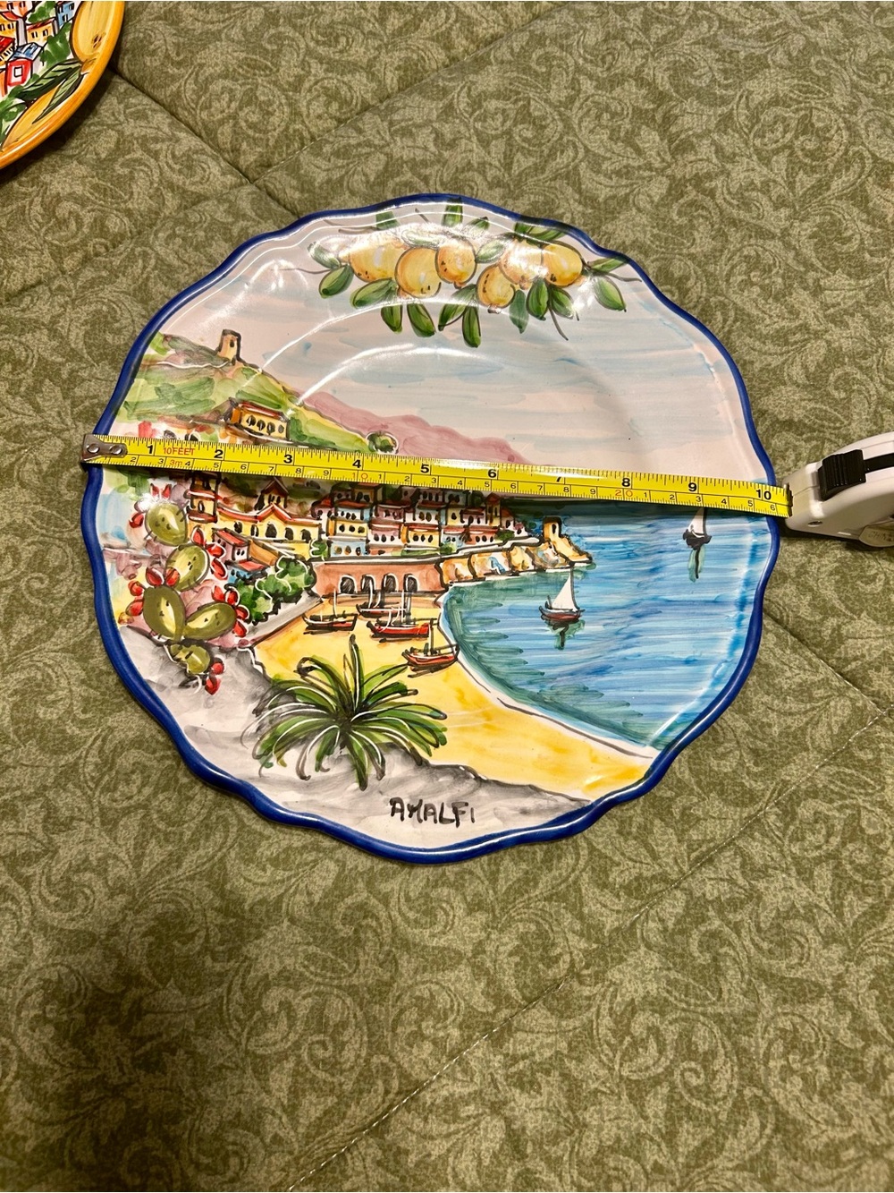 Set of 2 Hand-Painted Ceramic Amalfi Coast & Positano Decorative Plates - Picture 6 of 7